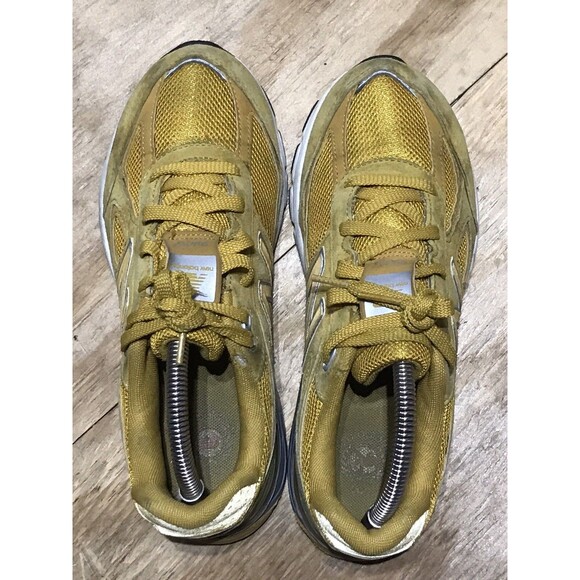 New Balance 990V4 Yellow Suede Running Shoes Made in USA Men 5.5 main image 4